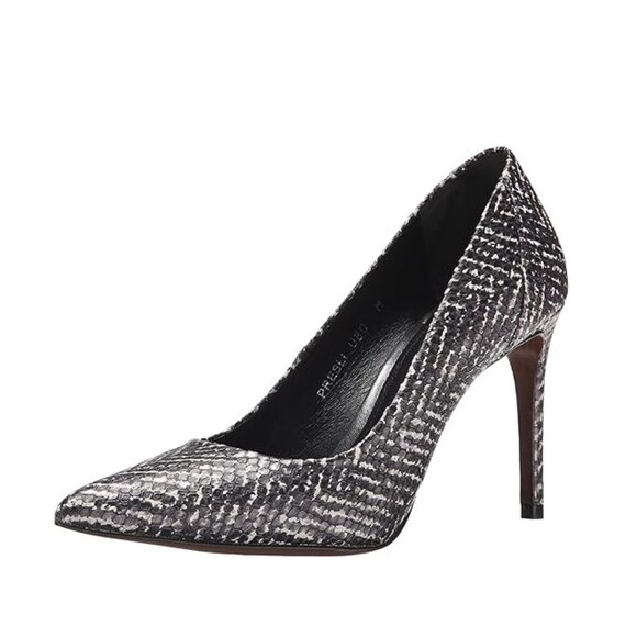 Donald J Pliner Women's Presli Pump - Picture 1 of 6